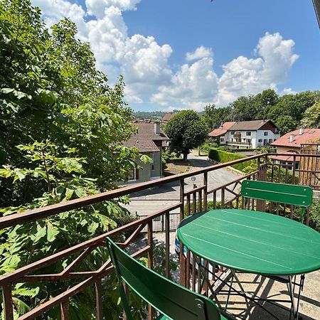 T2 Cocon Avec Balcon Et Parking Apartment La Roche-sur-Foron Exterior photo