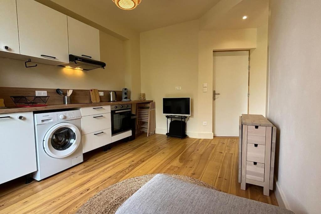 T2 Cocon Avec Balcon Et Parking Apartment La Roche-sur-Foron Exterior photo